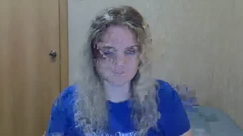 Snapshot of karennelsonx chatting on 07-17-26, 12:23 karennelsonx online show from 07-17-26, 12:23
