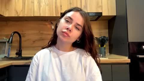 kareystutsman online show from 12-18-25, 04:29