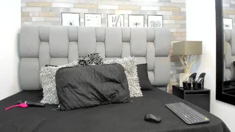 Snapshot of kariinataylor1 chatting on 06-16-26, 06:10 Karina Taylor online show from 06-16-26, 06:10