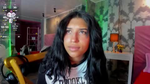 Snapshot of karin_ks chatting on 02-05-26, 04:06 Karina online show from 02-05-26, 04:06