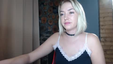 Snapshot of karina_fun chatting on 01-09-25, 03:47 karina online show from 01-09-25, 03:47