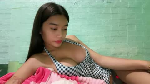 Snapshot of karina_goddess chatting on 06-29-26, 01:00 karina online show from 06-29-26, 01:00