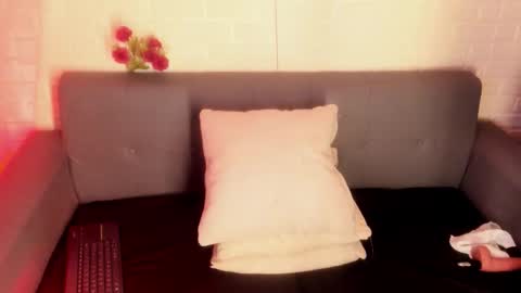 Kari online show from 12-20-25, 11:28