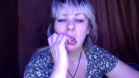 Karina online show from 12-04-24, 08:23