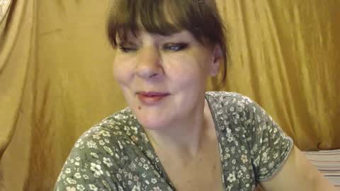 Karina online show from 10-22-25, 01:50