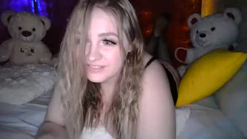 Snapshot of karina_sweet__ chatting on 02-20-26, 03:45 Know with me all the joys of sex... online show from 02-20-26, 03:45