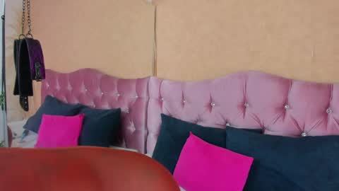 KARINA  online show from 04-17-26, 11:19