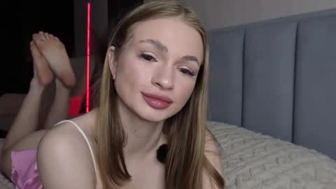 Snapshot of karinchik544 chatting on 04-27-26, 11:52 karinchik544 online show from 04-27-26, 11:52