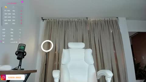 Snapshot of karinnixx chatting on 02-28-26, 09:49 Karin online show from 02-28-26, 09:49