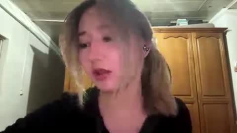 Snapshot of karissagius chatting on 06-24-26, 10:03 karissagius online show from 06-24-26, 10:03