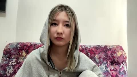 Snapshot of karissagius chatting on 06-30-26, 10:05 karissagius online show from 06-30-26, 10:05