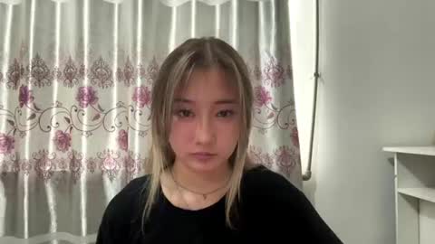 Snapshot of karissagius chatting on 08-03-26, 08:13 karissagius online show from 08-03-26, 08:13