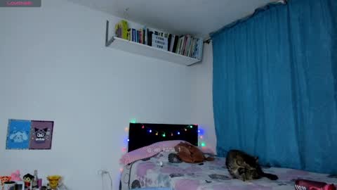 Snapshot of karla__1 chatting on 01-18-25, 04:04 Ill be on at sunday see u Lynn Could u help me to reach 100 Thmbs upp plssss Independent girl 3 online show from 01-18-25, 04:04