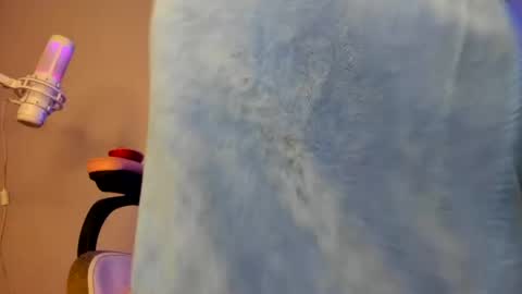 Snapshot of karla_grey19 chatting on 01-24-25, 06:46 Karla Grey19 online show from 01-24-25, 06:46