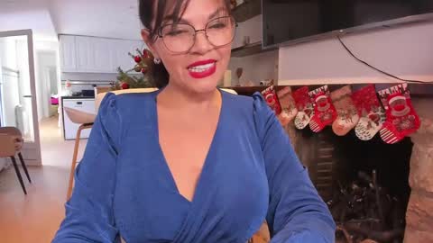 Snapshot of karla_hotwife chatting on 12-05-24, 02:22 Carla Connor online show from 12-05-24, 02:22