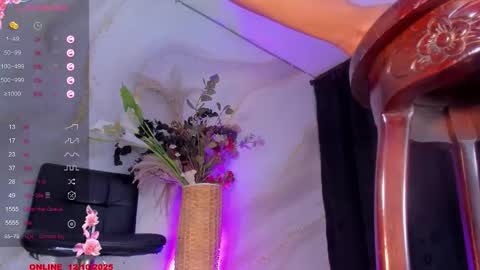 KARLA online show from 10-12-25, 01:54