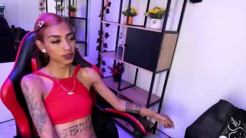karlaslutskinny__ online show from 12-03-25, 03:25