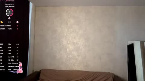 Snapshot of karlenegries chatting on 07-04-26, 03:45 Olivia online show from 07-04-26, 03:45