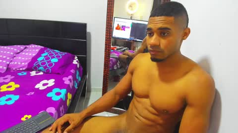 Snapshot of karljensen33 chatting on 01-09-25, 04:17 karlgenjen online show from 01-09-25, 04:17