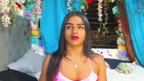 KARLY.  online show from 10-31-25, 01:28