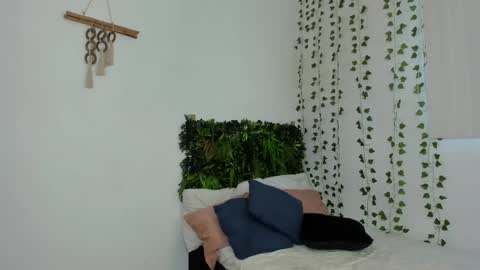 Karlye online show from 02-11-25, 11:32