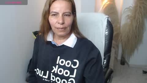 KARLYE online show from 01-17-26, 01:54