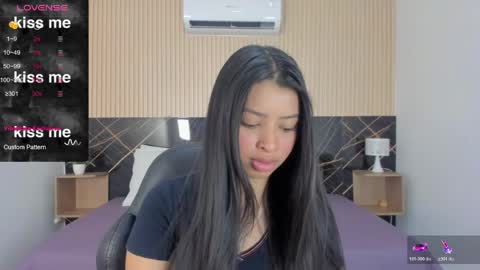 karol_cortes online show from 05-04-26, 01:07