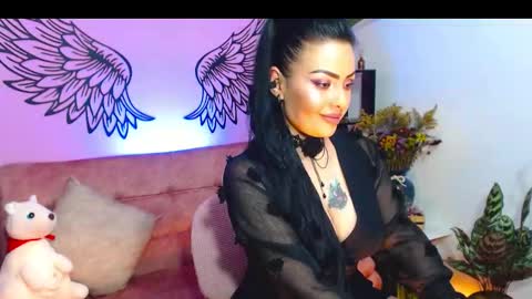 Snapshot of karol_kennedy chatting on 09-22-25, 06:59 Karol Kenedy online show from 09-22-25, 06:59