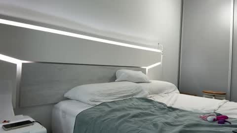 Snapshot of karol_loves chatting on 10-05-25, 04:49 Karol online show from 10-05-25, 04:49