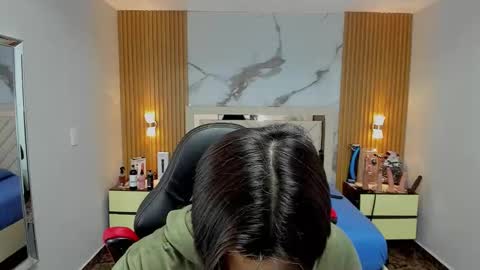 Karol and Luna online show from 12-02-25, 08:04