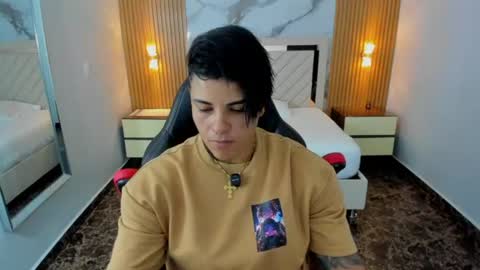 Karol and Luna online show from 06-26-26, 07:18