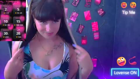 Caroline online show from 06-20-26, 06:05
