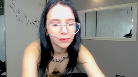Snapshot of karolinablack chatting on 02-07-25, 06:45 Karolina online show from 02-07-25, 06:45