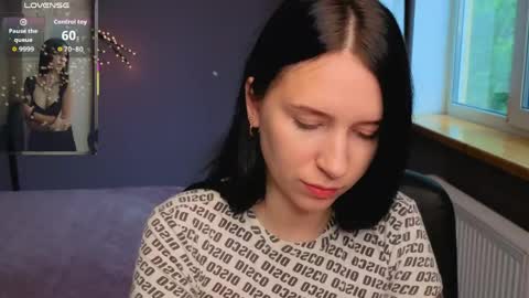 Karolina online show from 06-04-26, 05:35