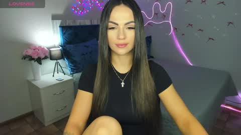 Karolina online show from 05-20-26, 05:35