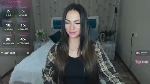 Karolina online show from 05-27-26, 06:54