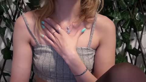 karoline121 online show from 02-08-26, 08:12