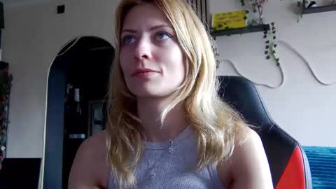 karoline121 online show from 02-26-26, 09:41