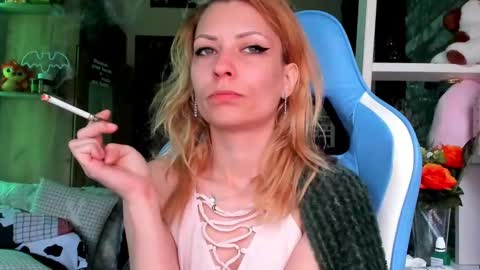 karoline121 online show from 03-28-26, 04:45