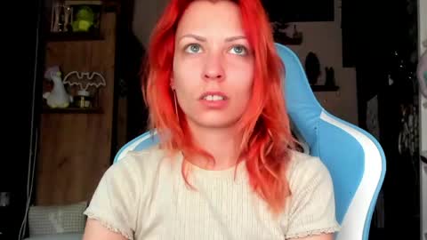 karoline121 online show from 04-12-26, 04:45