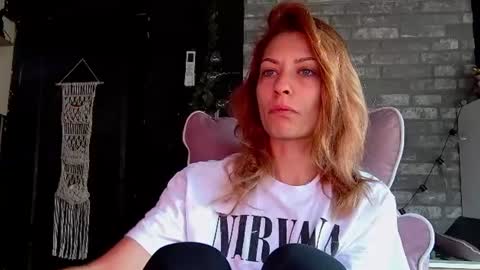 Snapshot of karoline121 chatting on 07-14-26, 03:55 karoline121 online show from 07-14-26, 03:55