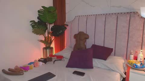 Snapshot of karoline_606 chatting on 02-28-26, 04:13 Karolina online show from 02-28-26, 04:13