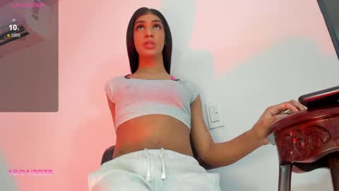 Karoline online show from 01-18-25, 09:24