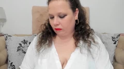 KarolineJoyy online show from 02-15-26, 07:54