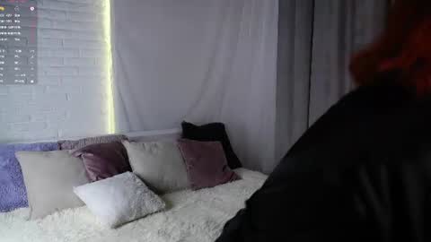 Snapshot of karolinerush chatting on 06-21-26, 02:19 lina online show from 06-21-26, 02:19