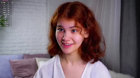 Snapshot of karolinerush chatting on 06-23-26, 02:15 lina online show from 06-23-26, 02:15