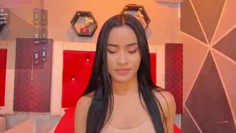 Karol online show from 10-23-25, 02:27