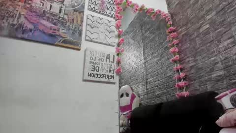 Snapshot of karoll__sex chatting on 02-11-26, 12:43 KAROLL online show from 02-11-26, 12:43