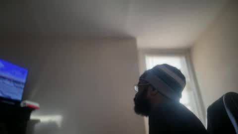 Snapshot of kashmeremajesty chatting on 11-04-25, 12:04 Kashmere Majesty  Redd Rydenhood online show from 11-04-25, 12:04