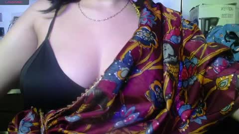 Snapshot of kashvi_ chatting on 05-18-26, 07:41 kasvhi online show from 05-18-26, 07:41